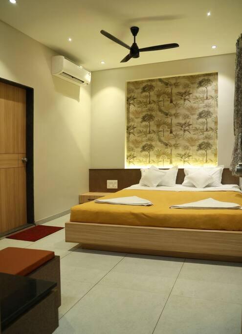 'Sumadhu Homes 301 ' Kolhapur Dış mekan fotoğraf